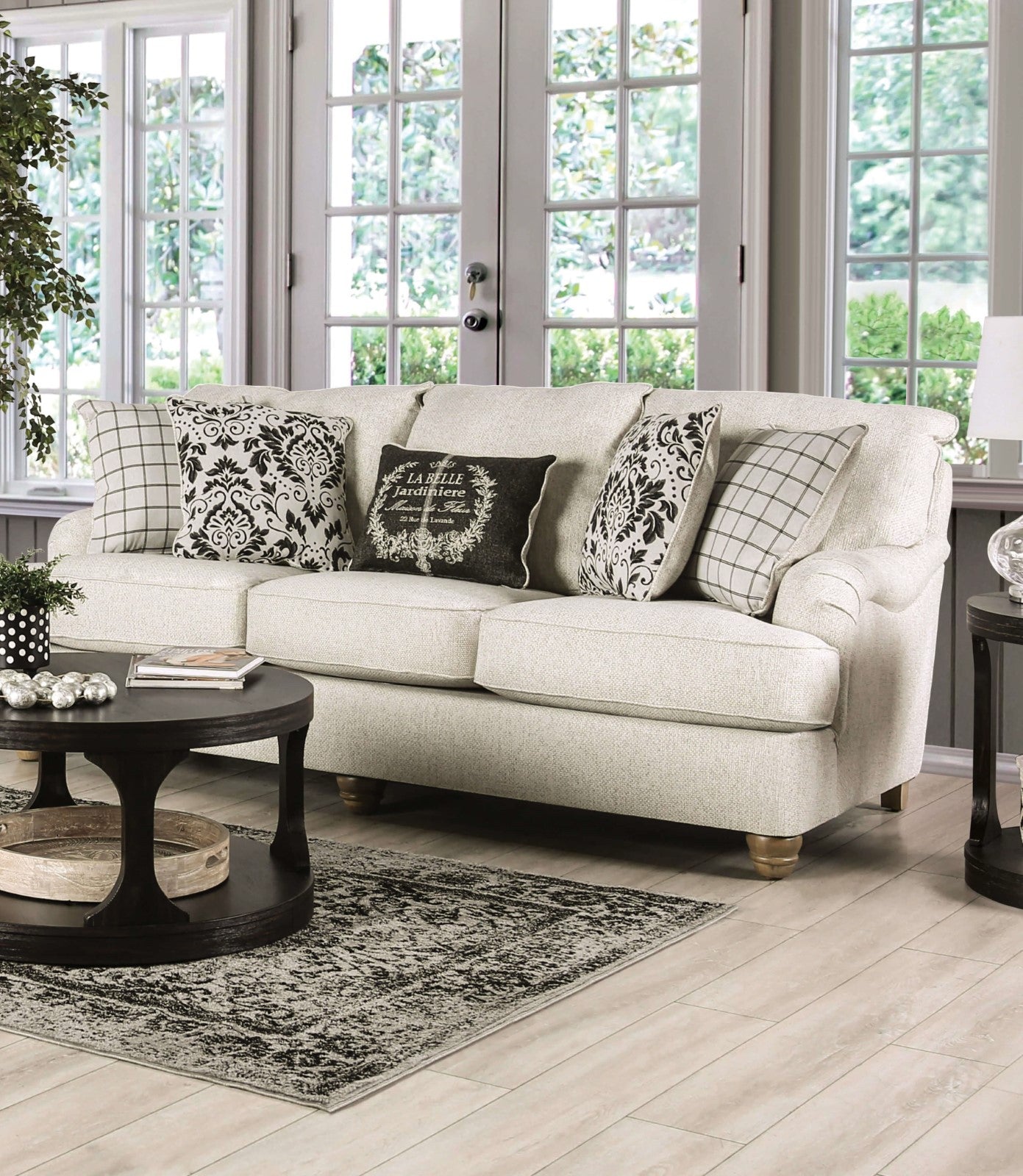 Mossley Ivory Sofa & Loveseat