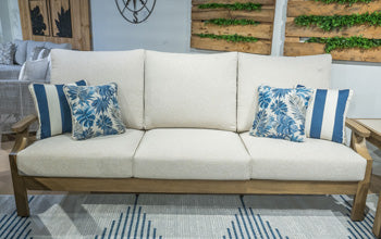 Rainier Ranch Sofa with Cushion