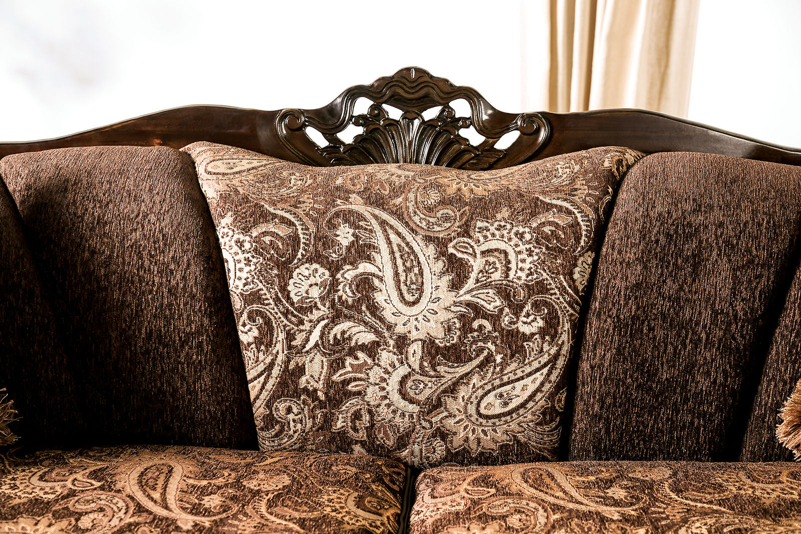 Newdale Brown/Gold Loveseat