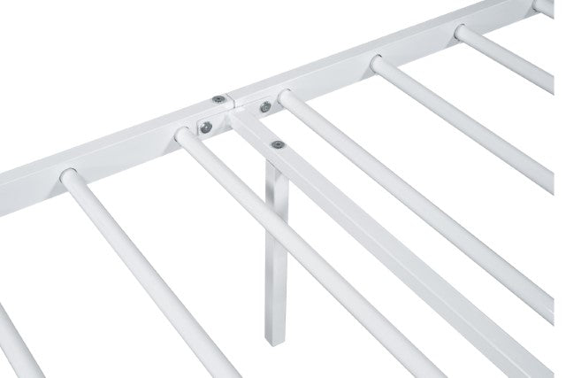 Nicoli White Full Metal Bed
