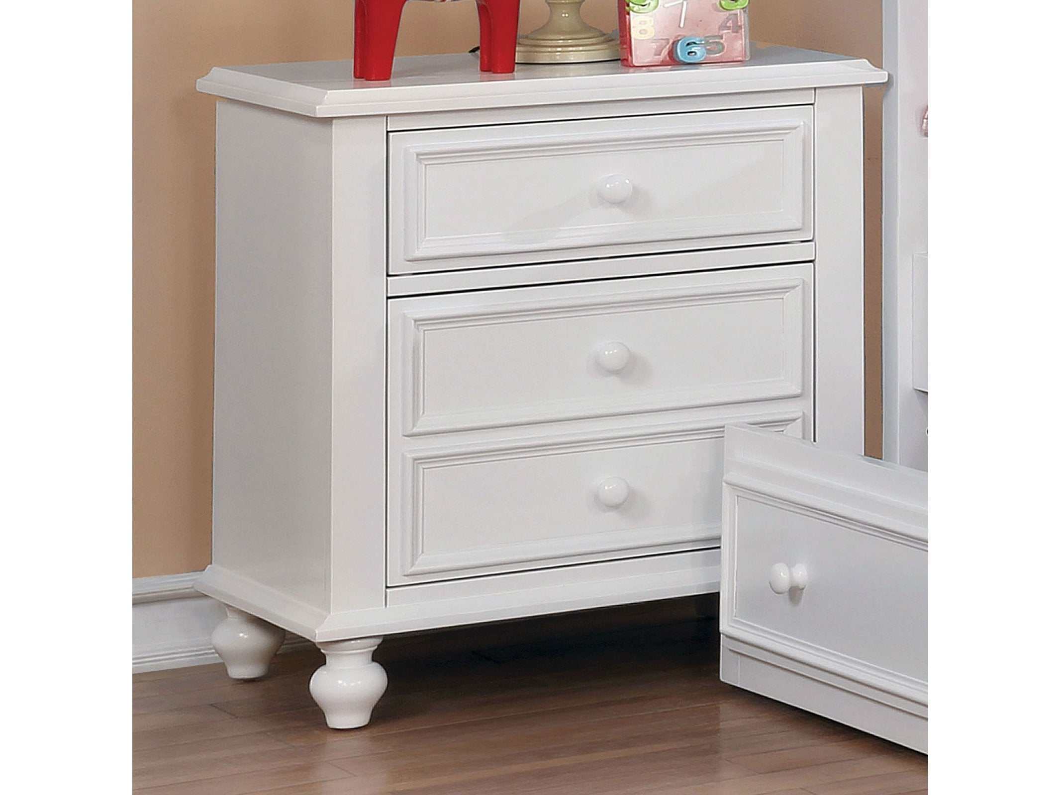 Olivia White Nightstand