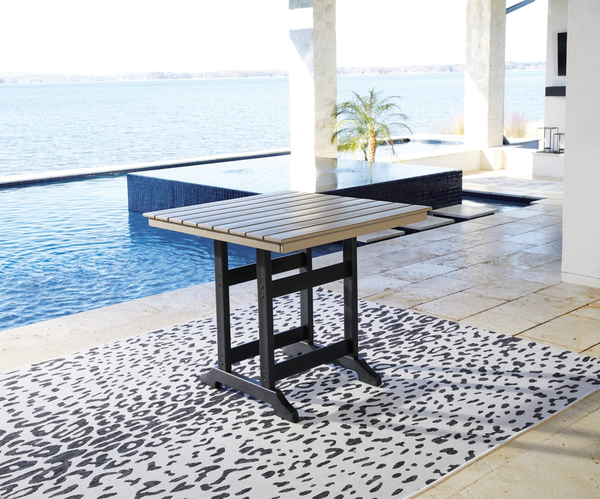 Fairen Trail Table With Umbrella Option