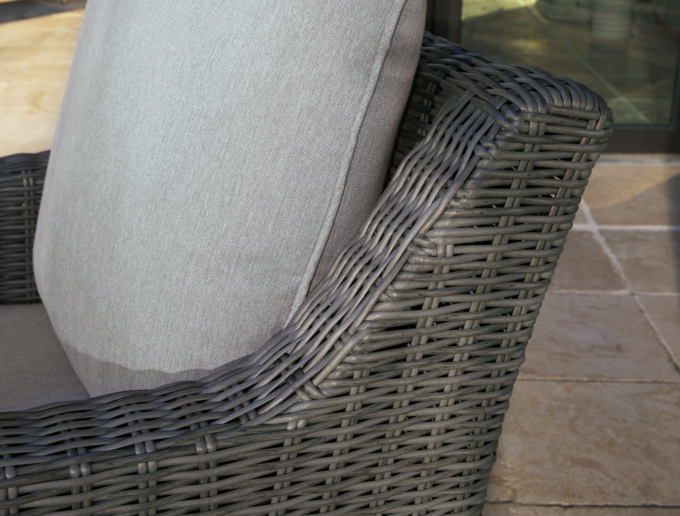 Elite Park Bench Outdoor Set