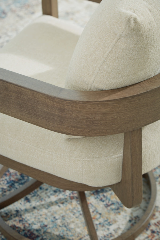 Serene Bay Swivel Chair w/Cushion