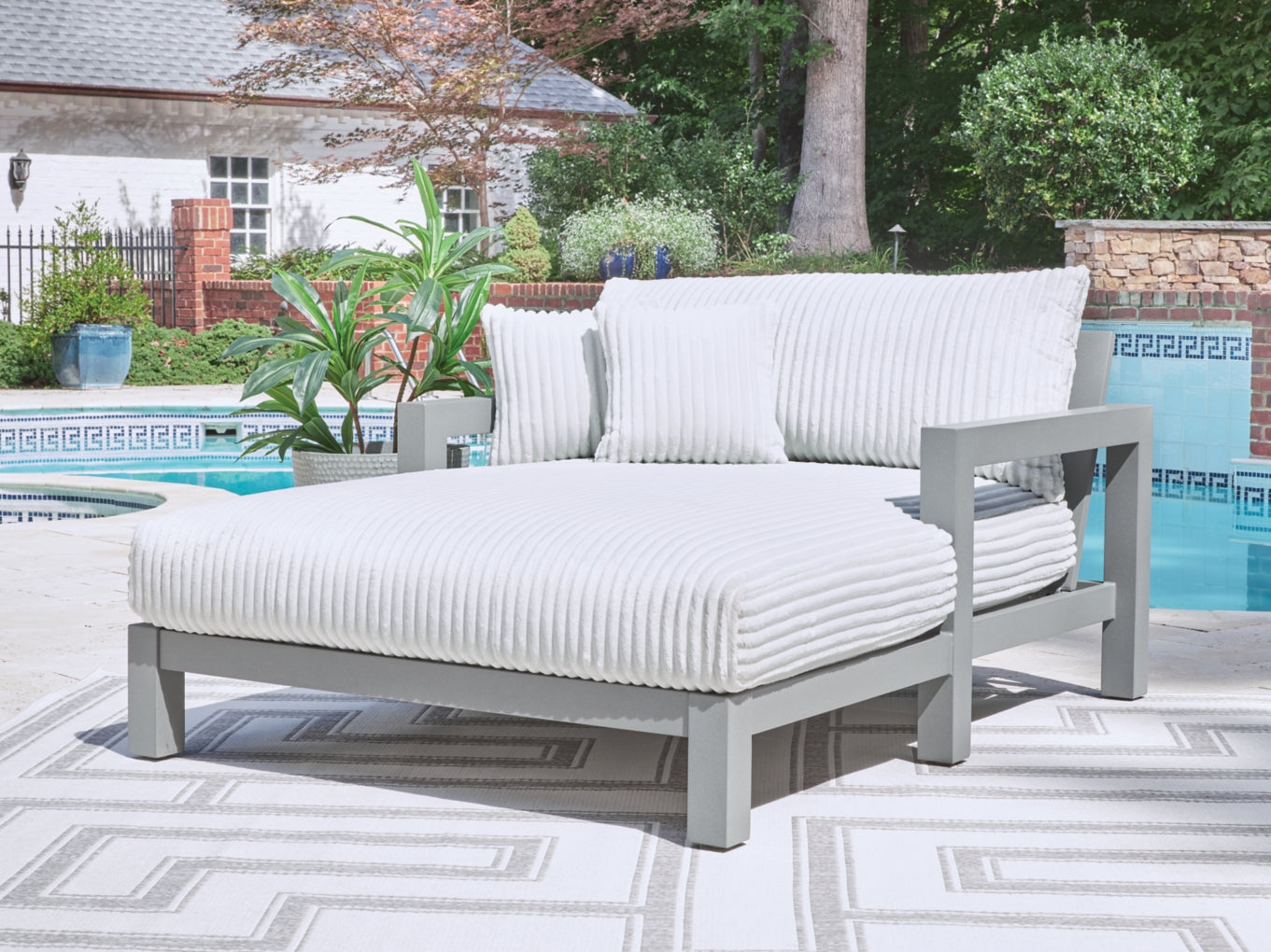 Moonlight View Outdoor Seating