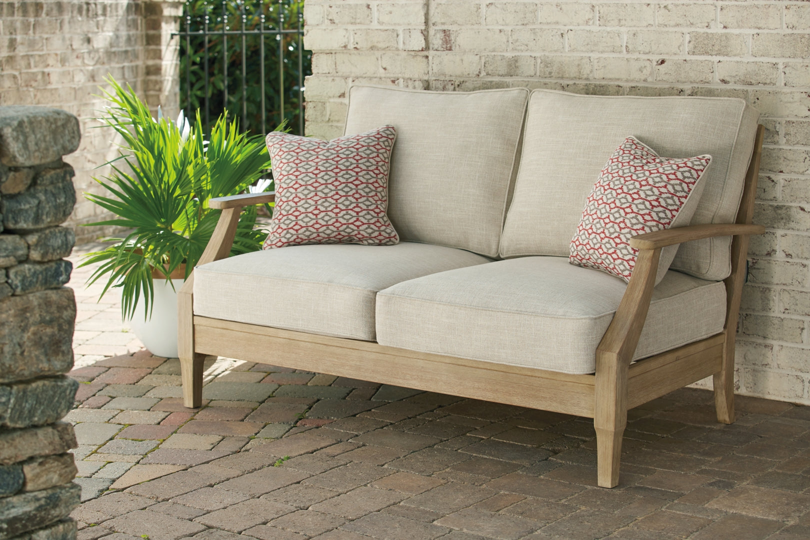 Clare View Outdoor Loveseat and 2 Lounge Chairs with Coffee Table and 2 End Tables