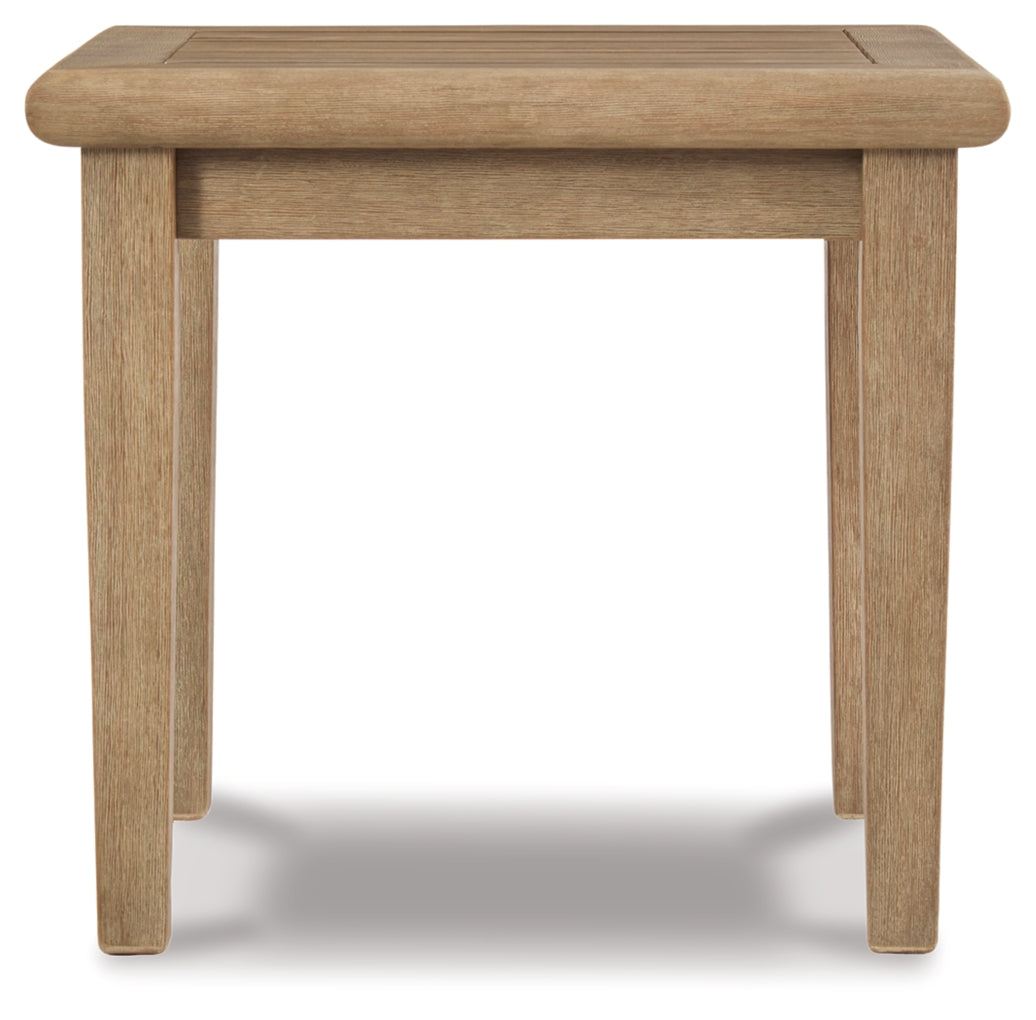 Gerianne Table