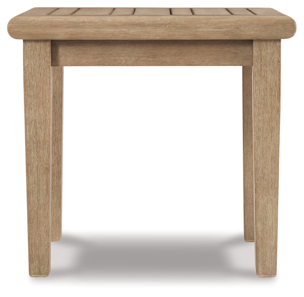 Gerianne Table