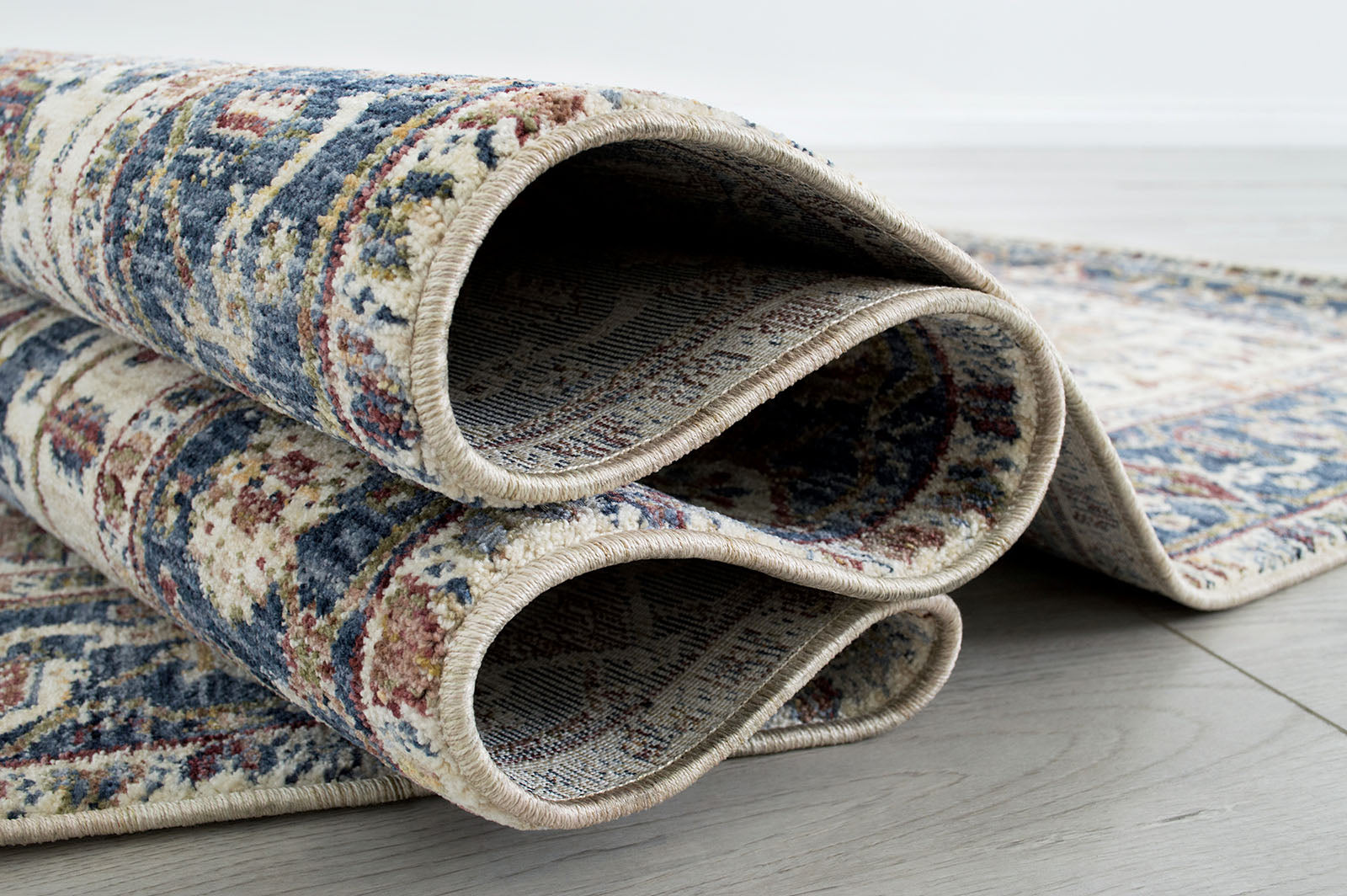 Payas Multi 5'X7' Area Rug