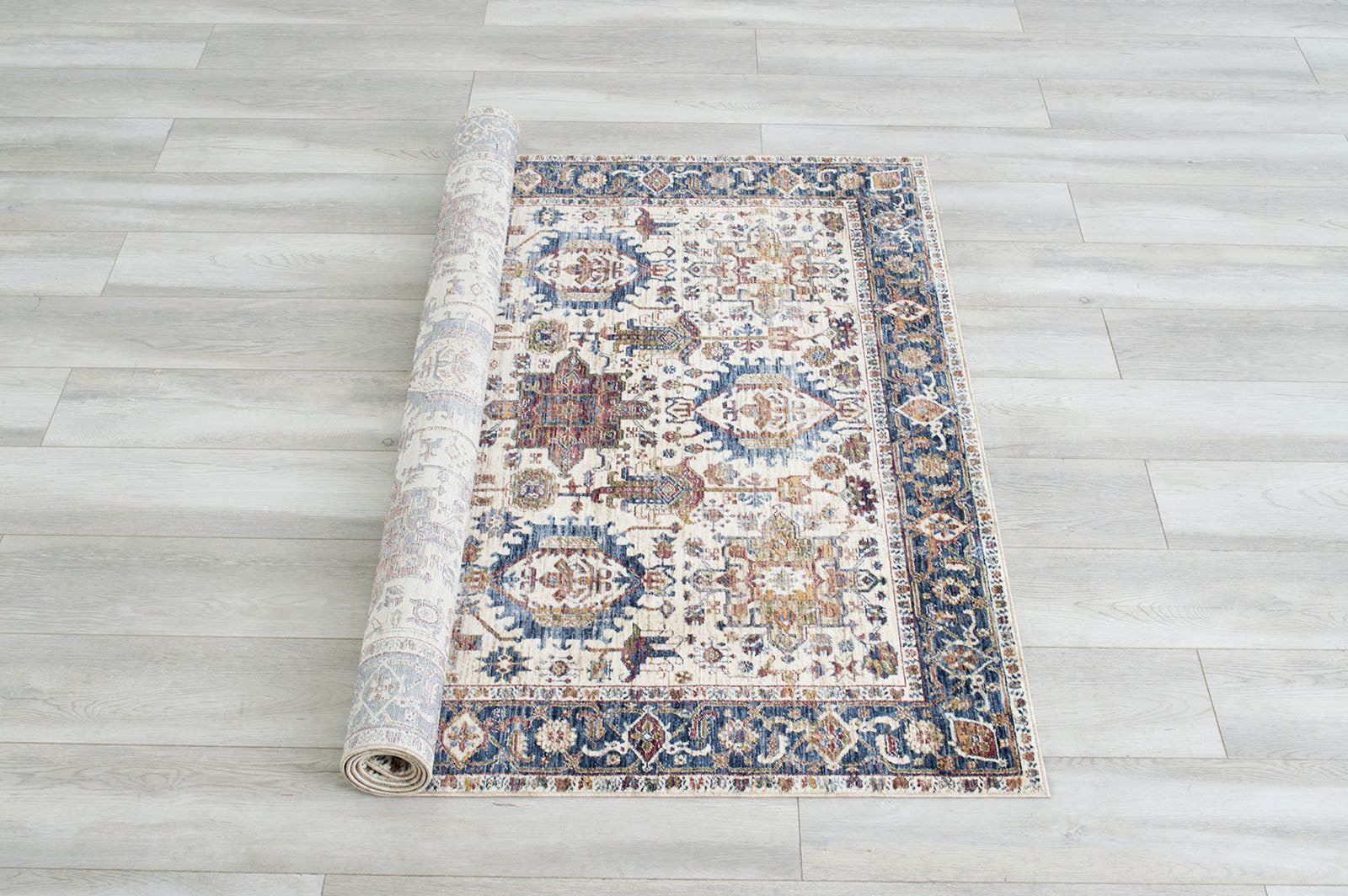 Payas Multi 5'X7' Area Rug