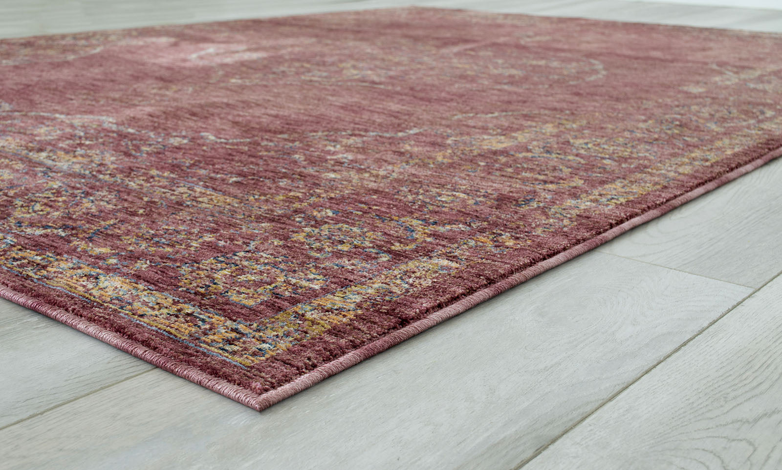 Payas Red 5' X 7' Area Rug
