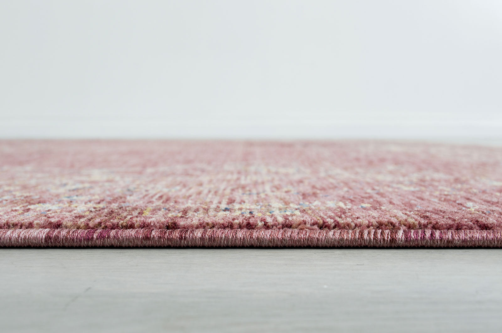 Payas Red 5' X 7' Area Rug