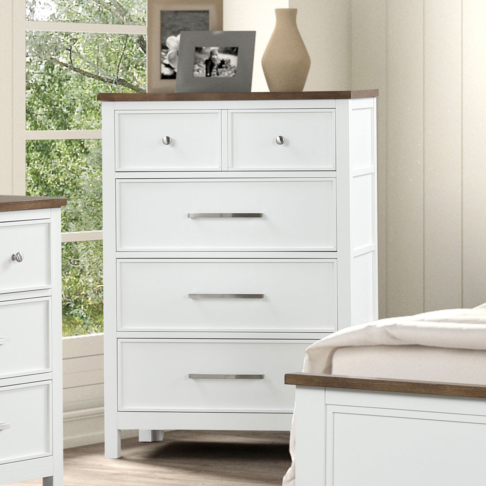 Pinetop White Chest