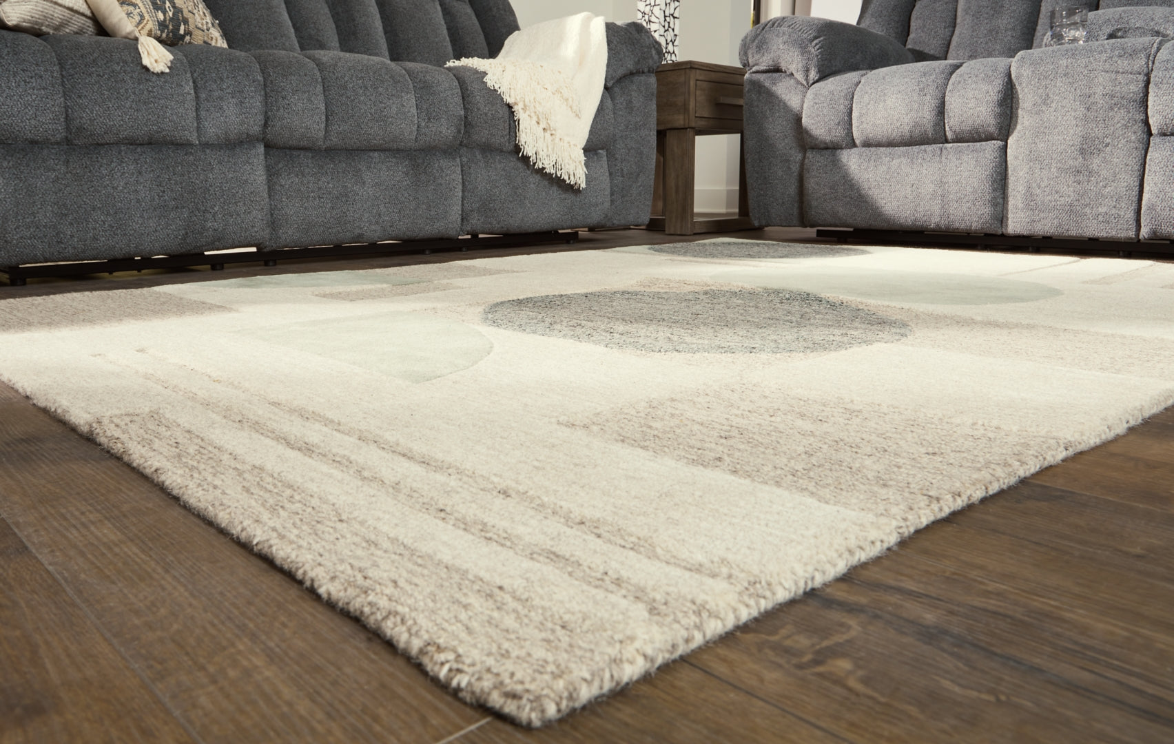 Dallane Large Rug