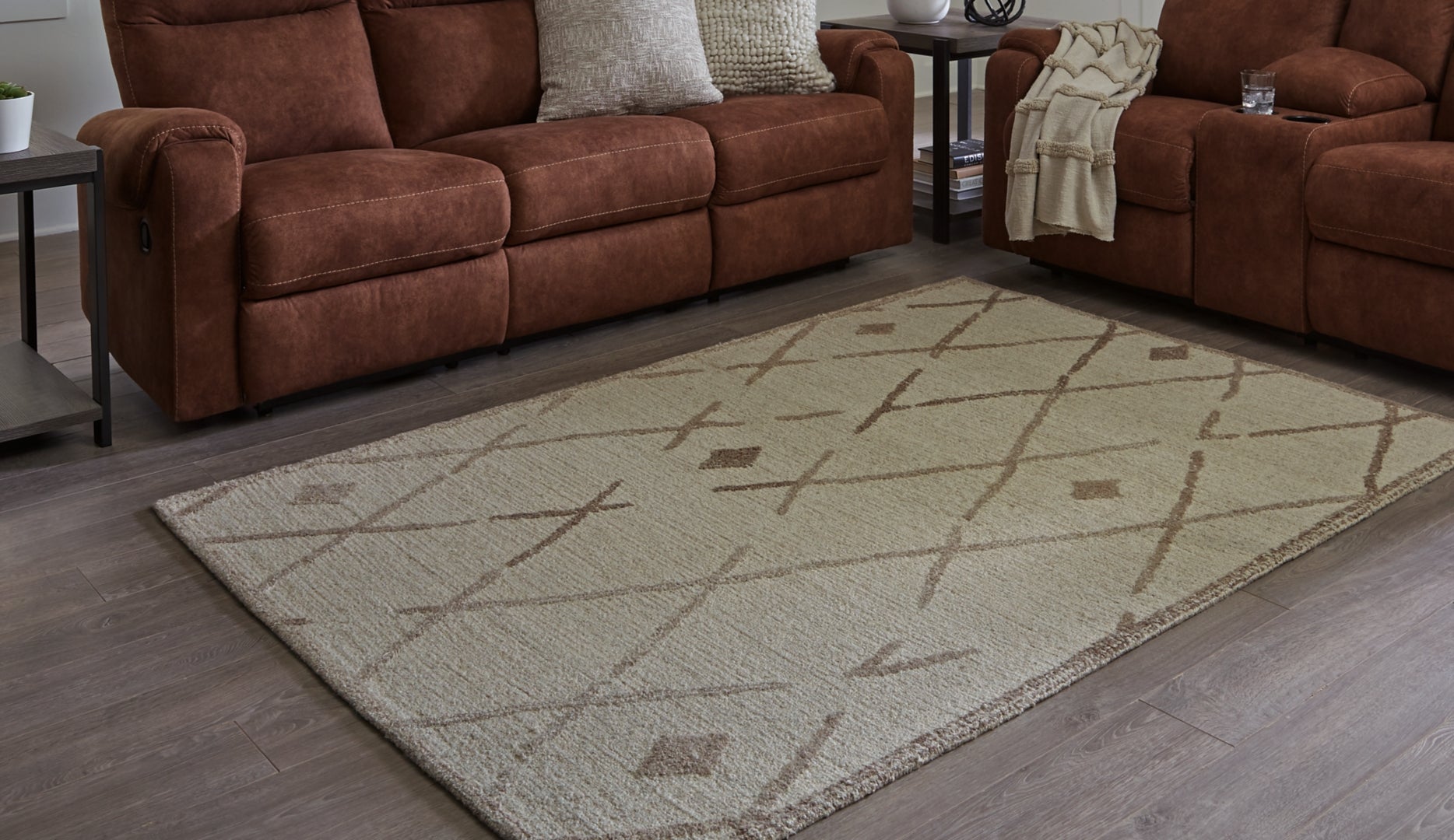 Guyford Large Rug