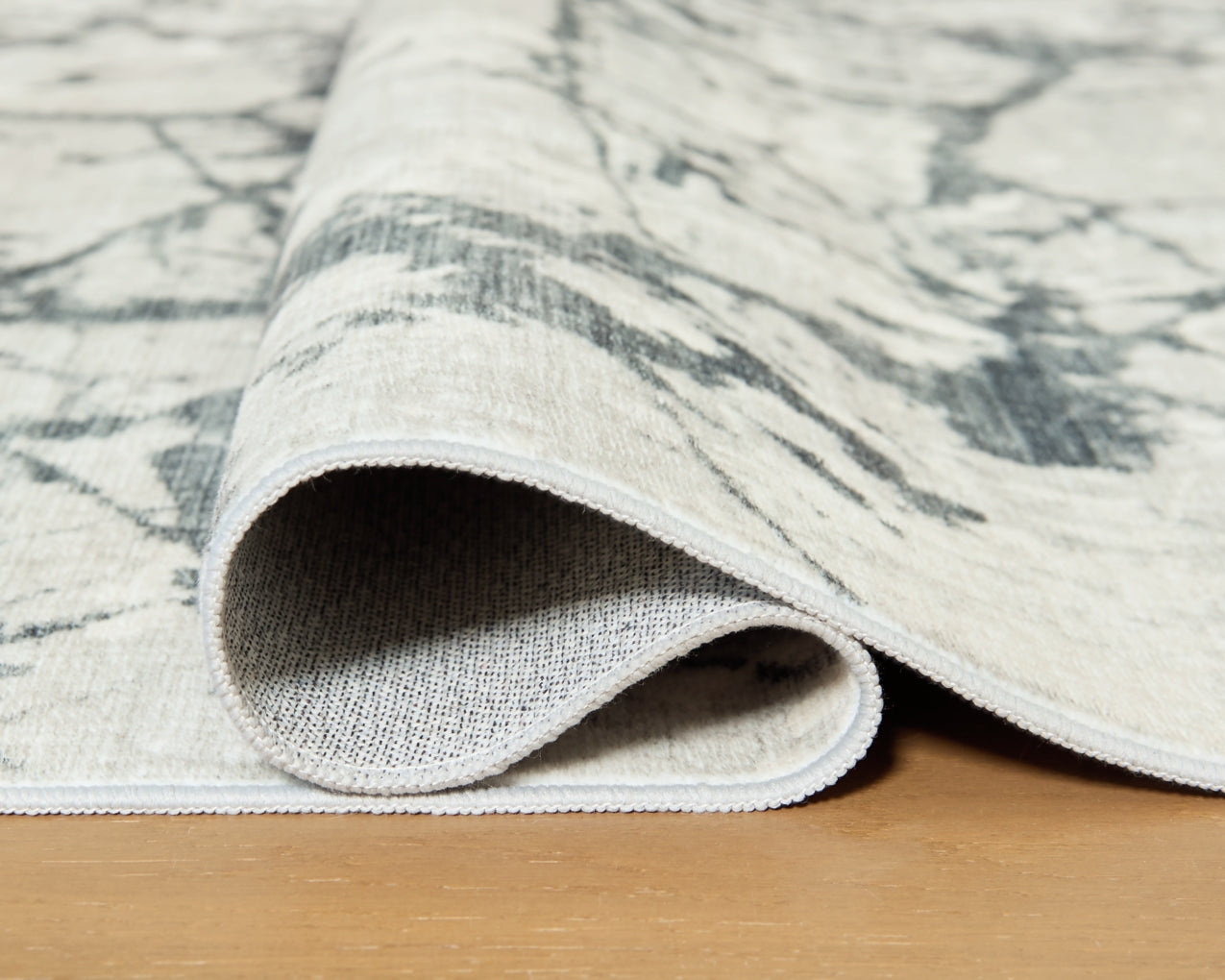 Tobinbury Washable Rug