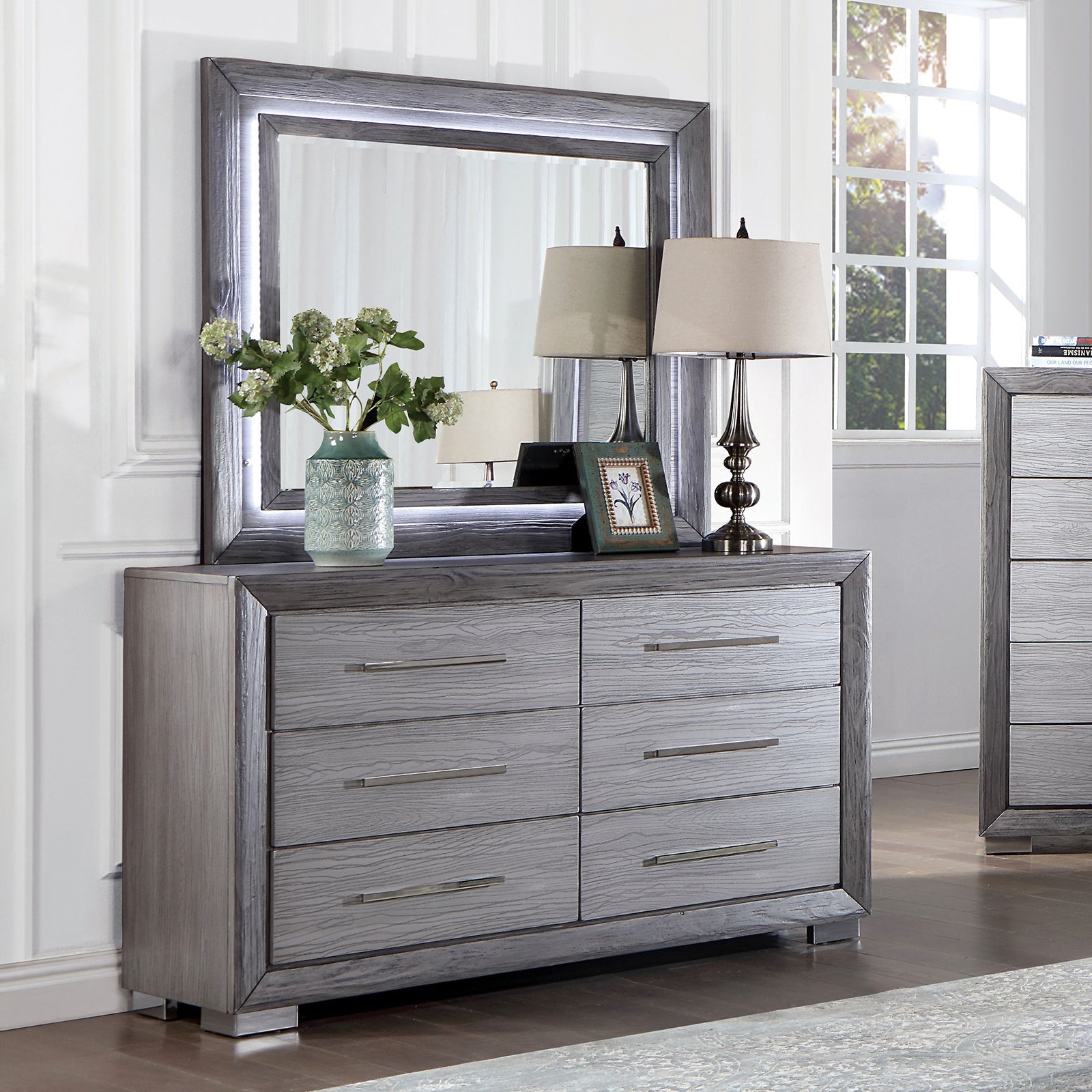 Raiden Gray 5 Pc. Queen Bedroom Set w/ 2NS