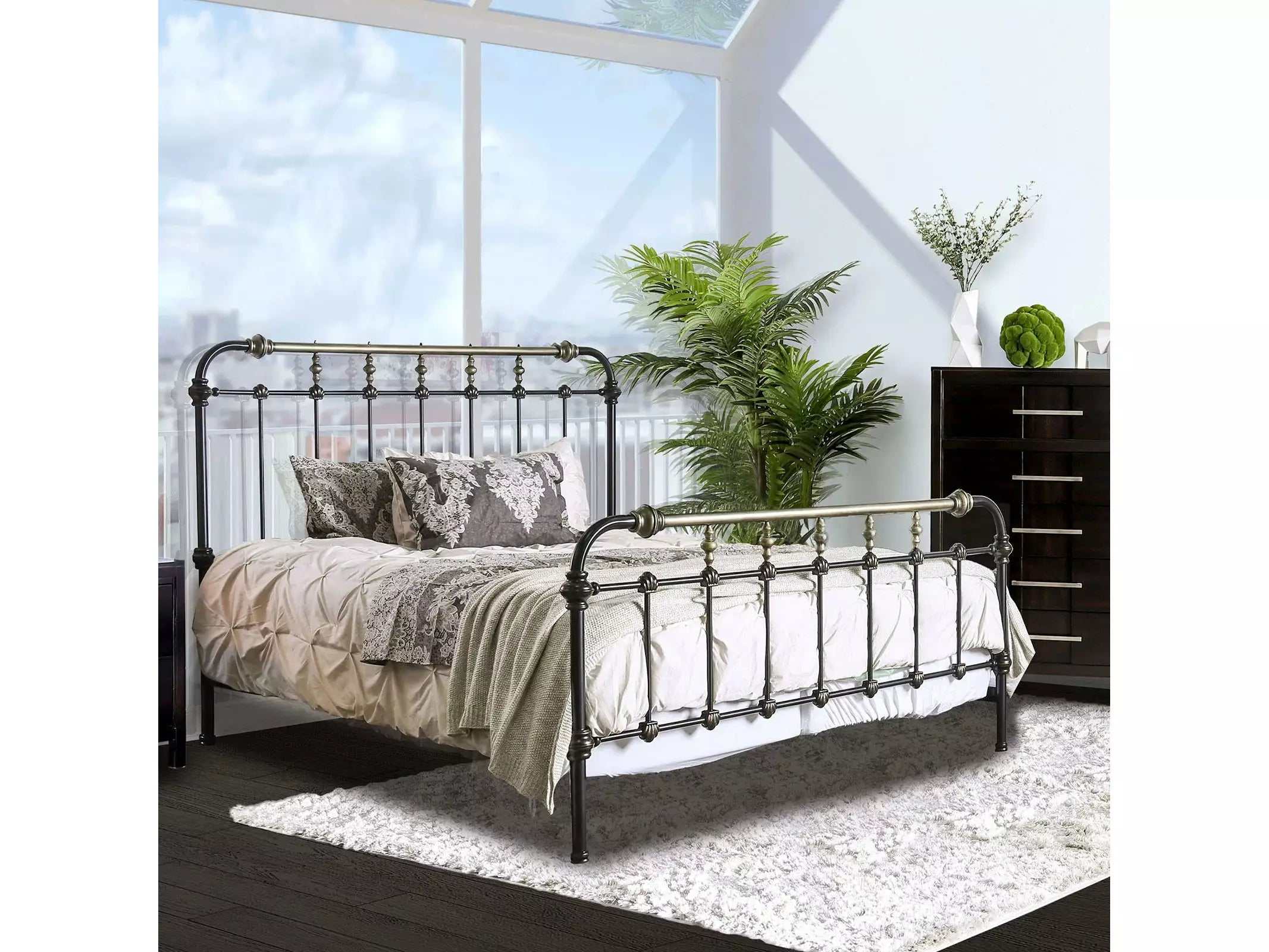Riana Antique Black Queen Bed
