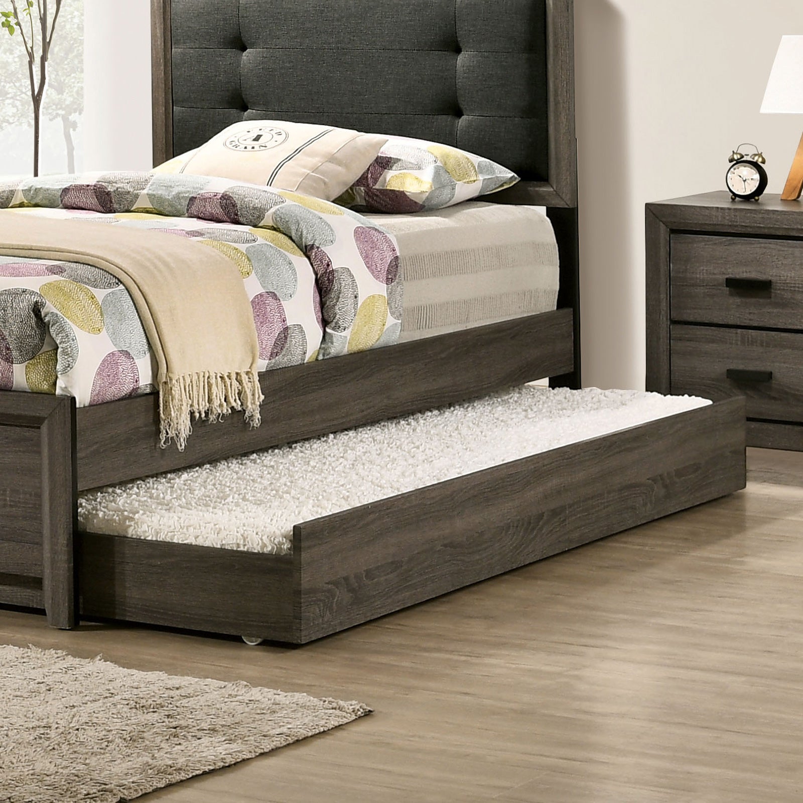 Roanne Gray/Charcoal 4 Pc. Full Bedroom Set