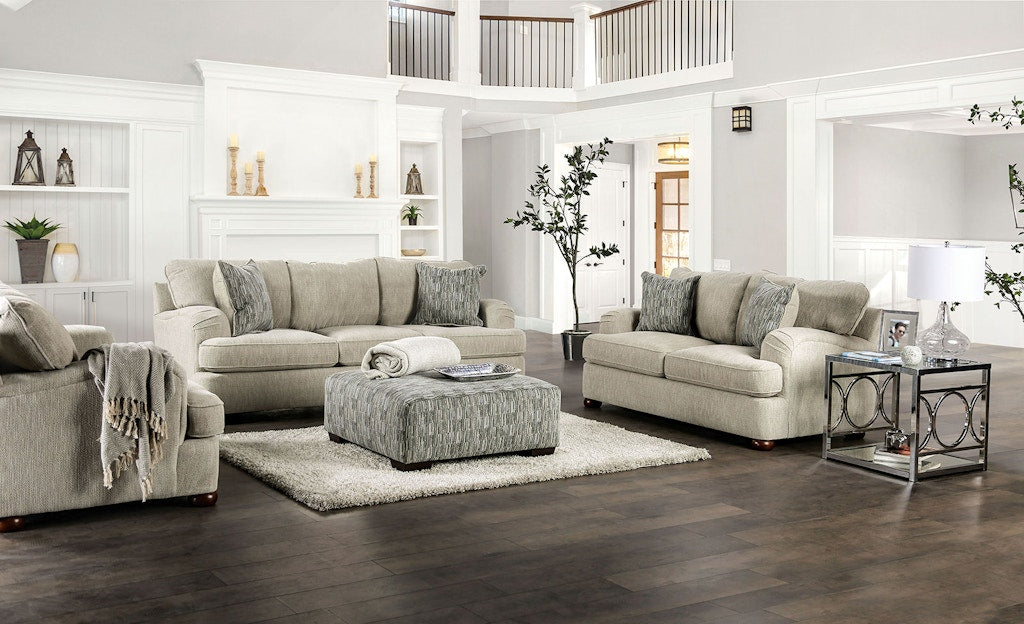 Salisbury Cream Loveseat