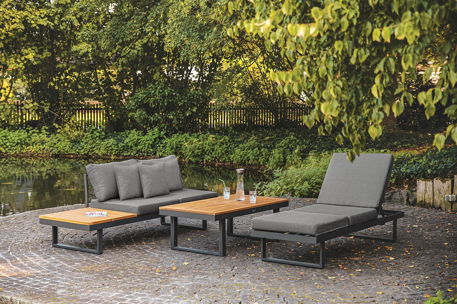 San Jose Gun Metal/Natural/Gray Outdoor Sectional