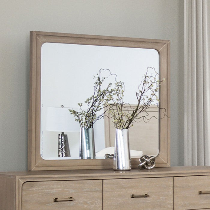 Sandnes Light Oak Queen 5 Piece Bedroom Set w/Chest