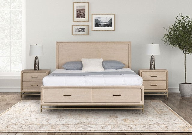 Sandnes Light Oak Eastern King Bed w/ FB Storage