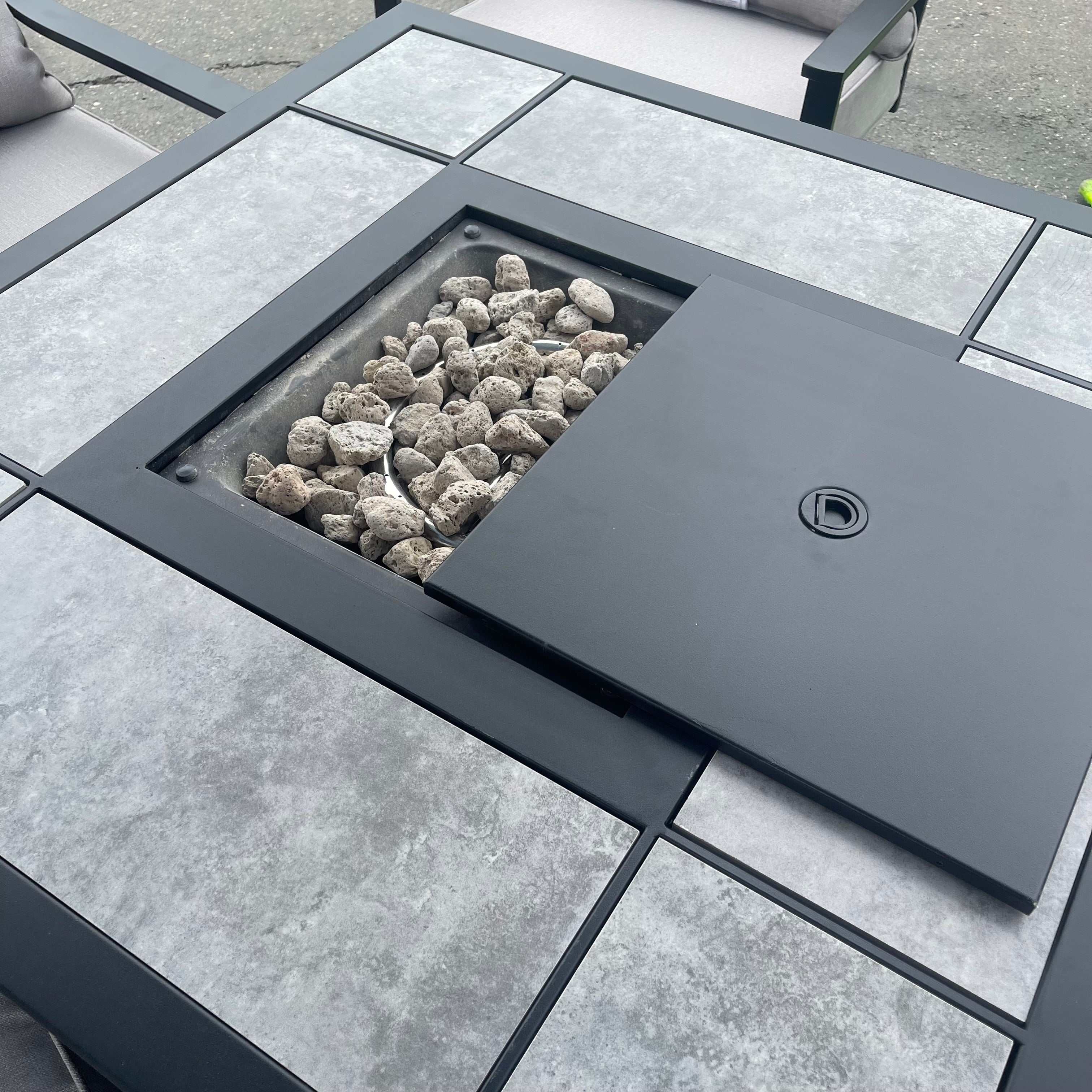 Segovia Black & Gray Outdoor Dining Set w/ Fire Pit / 5pc