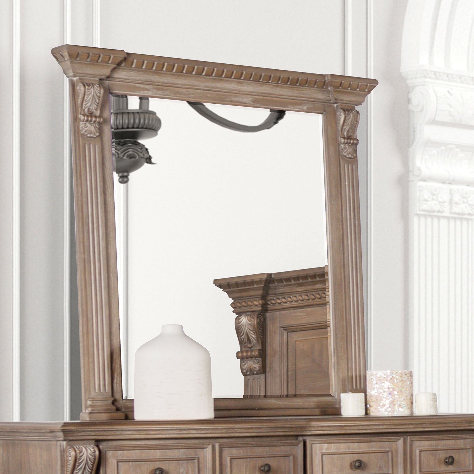 Sevenoaks Weathered Oak 4 Pc. Queen Bedroom Set