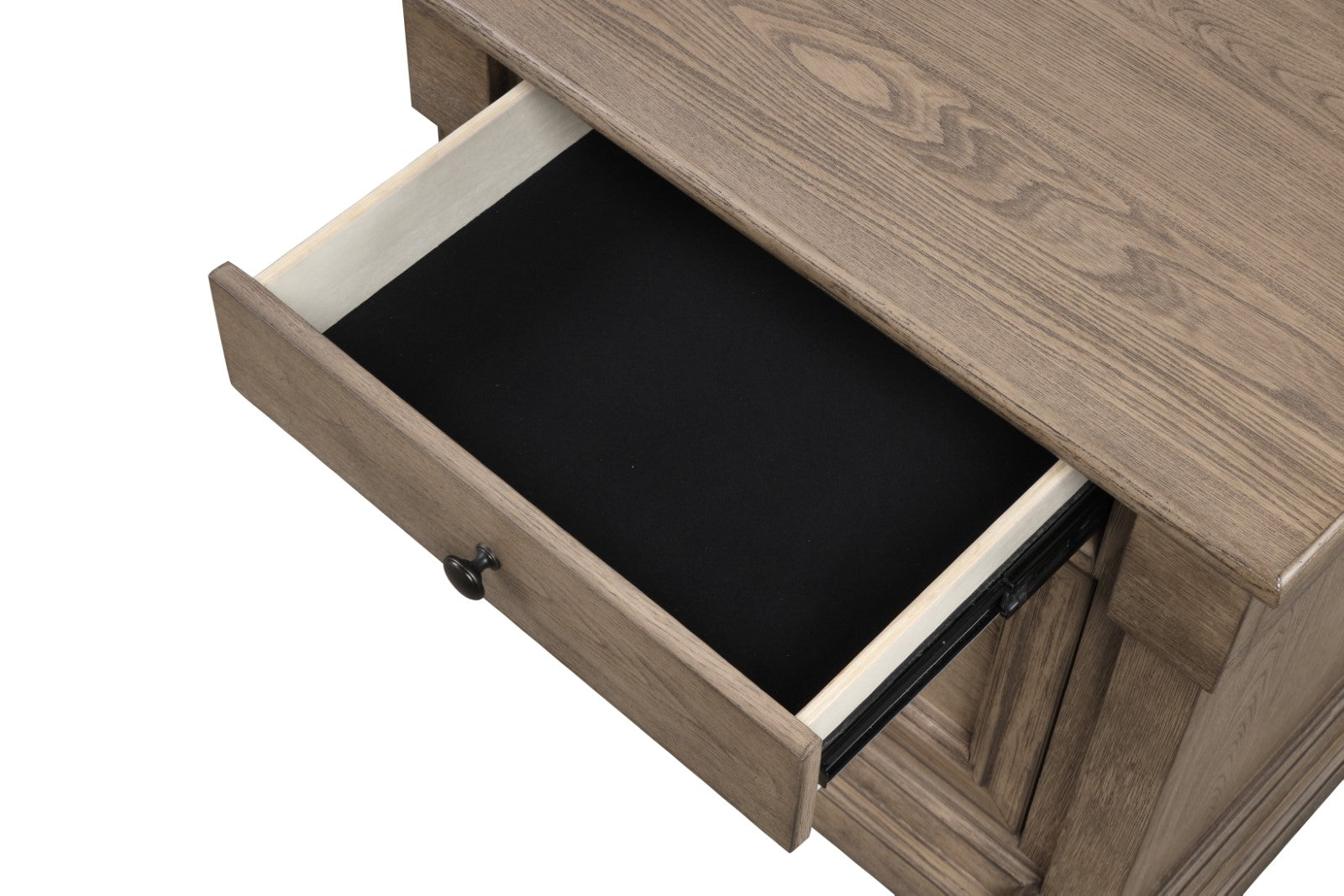 Sheringham Brown Queen 4 Piece Bedroom Set