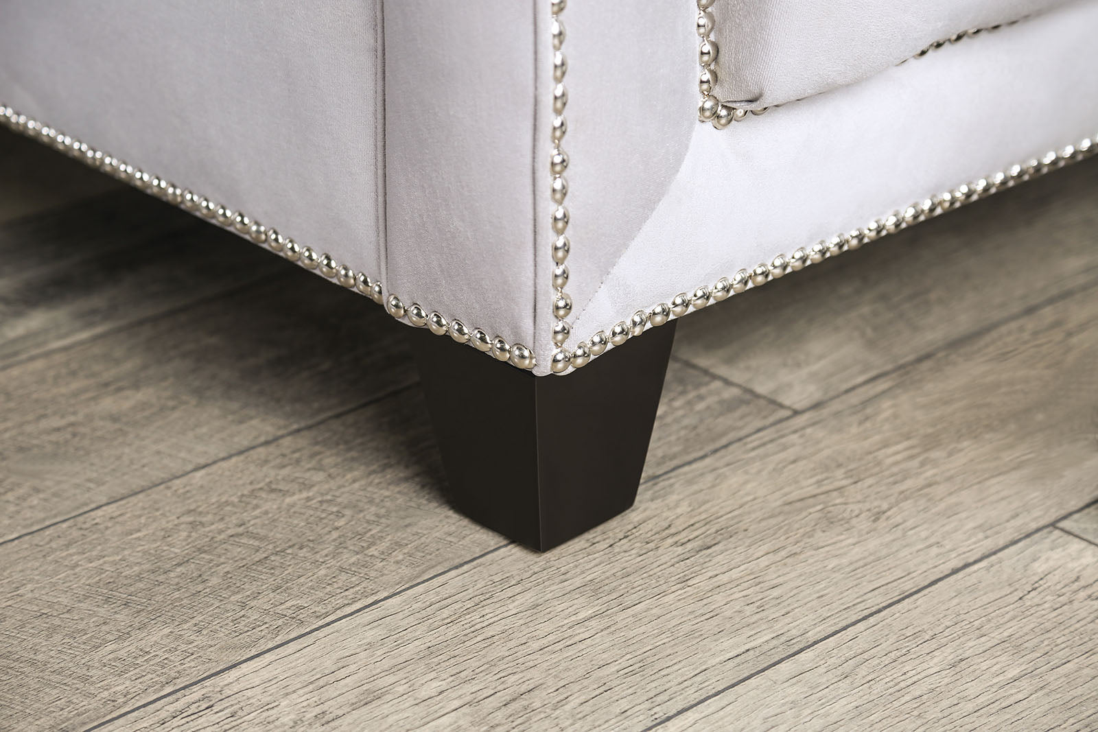 Silvan Gray Loveseat