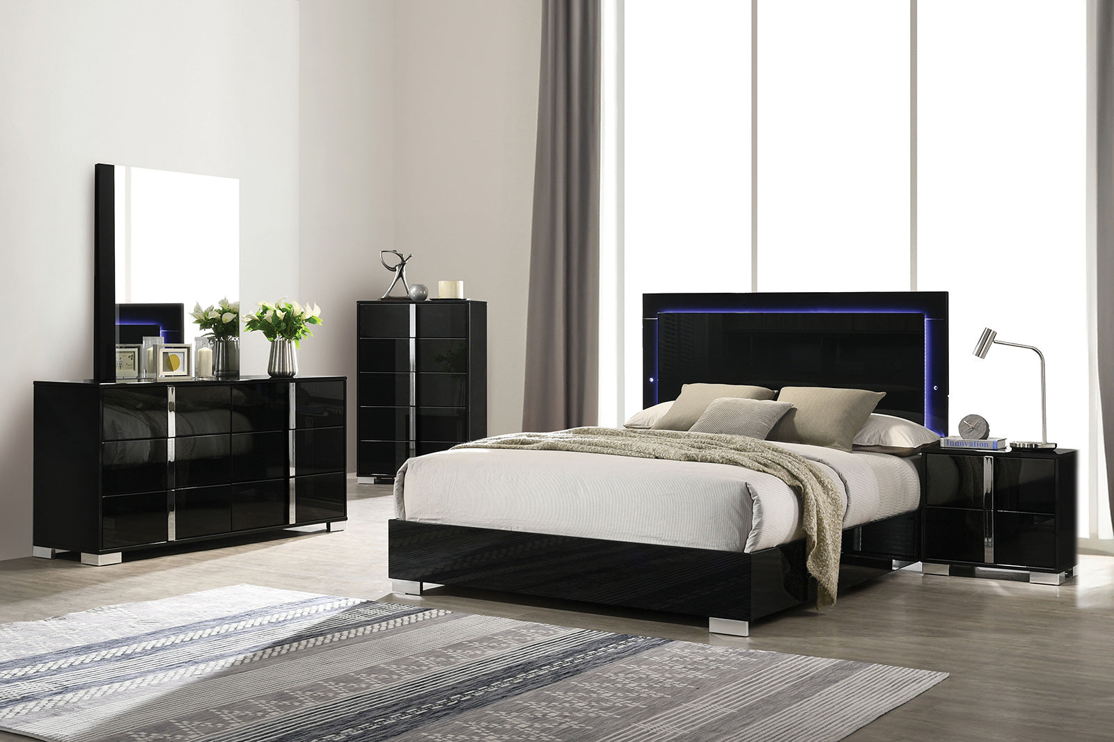 Sinistra Black Eastern King Bed