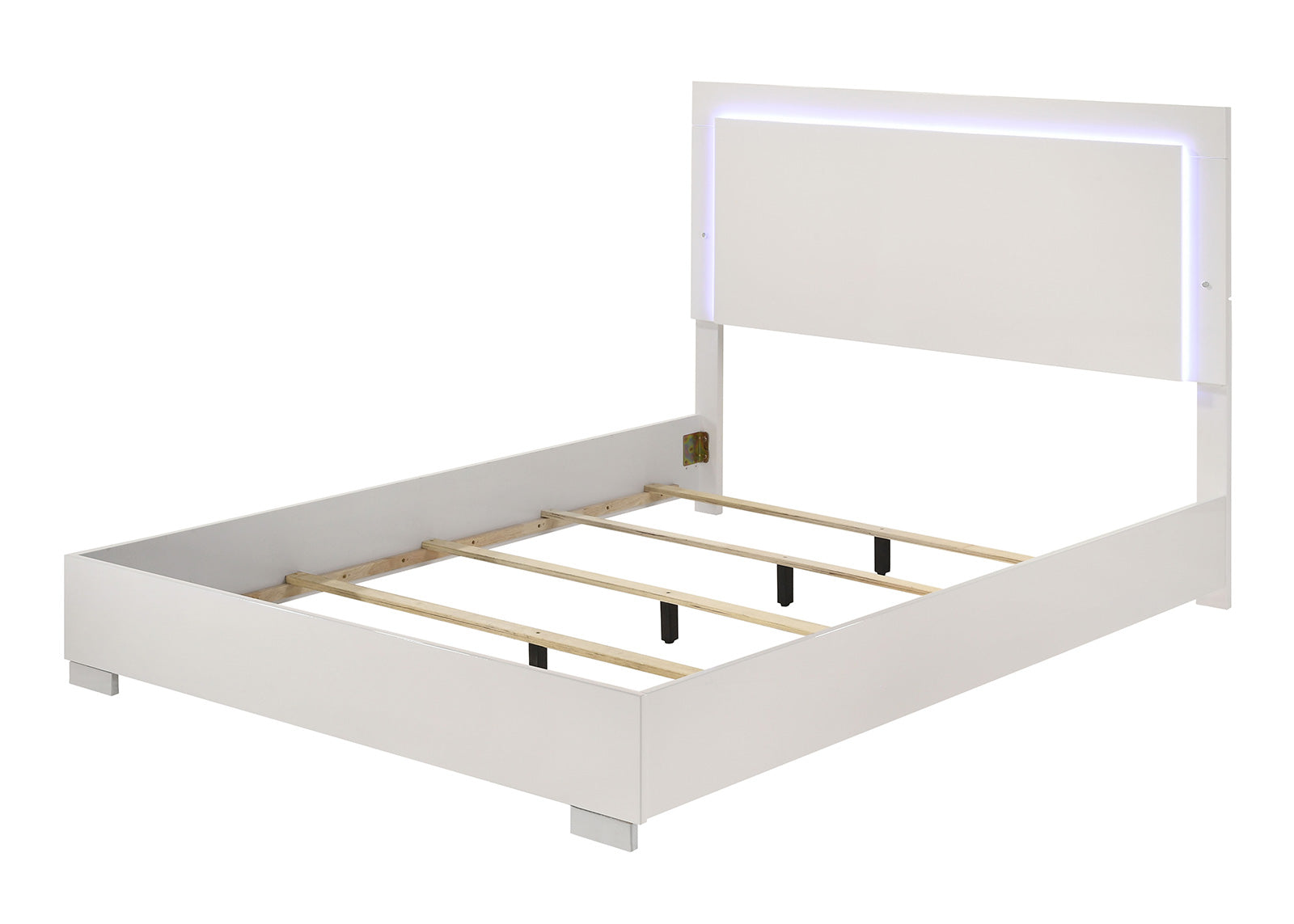 Sinistra White Eastern King Bed