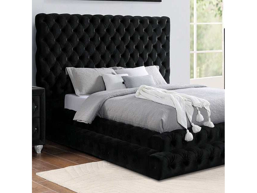 Stefania Black Eastern King Bed