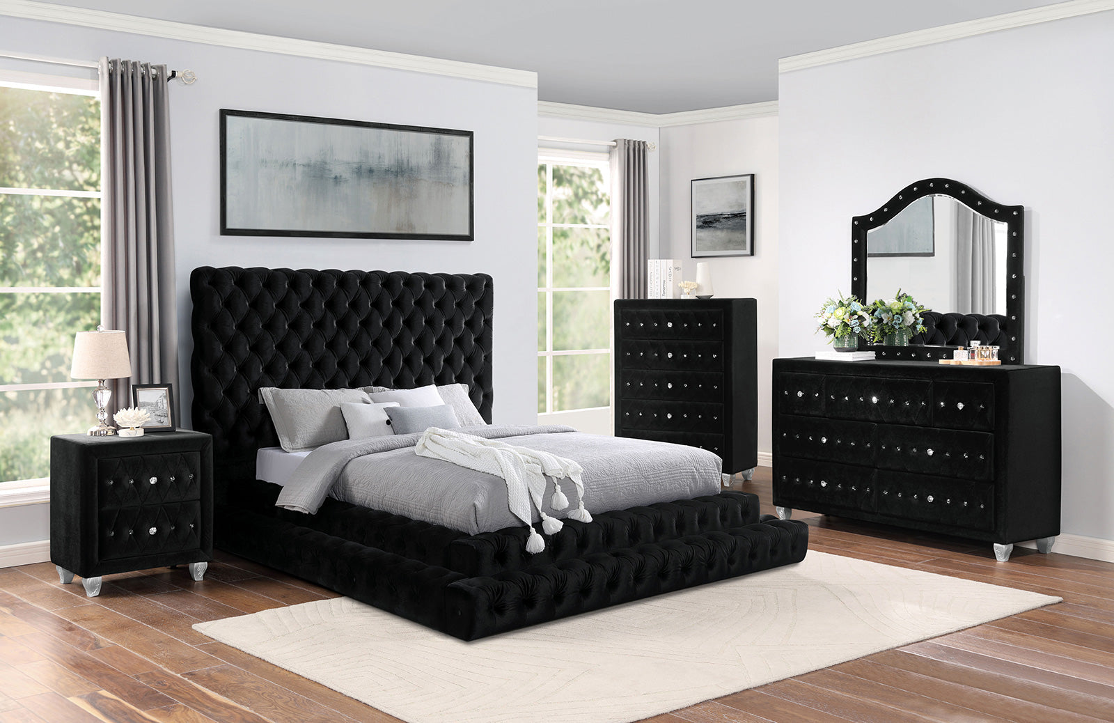 Stefania Black Eastern King Bed