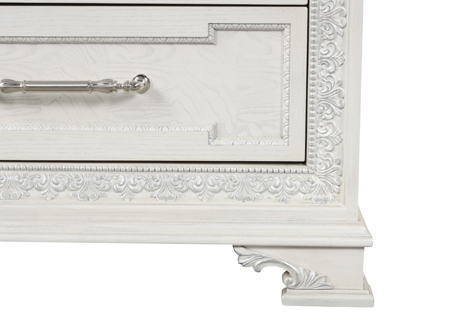Stella Mia Creamy White Dresser