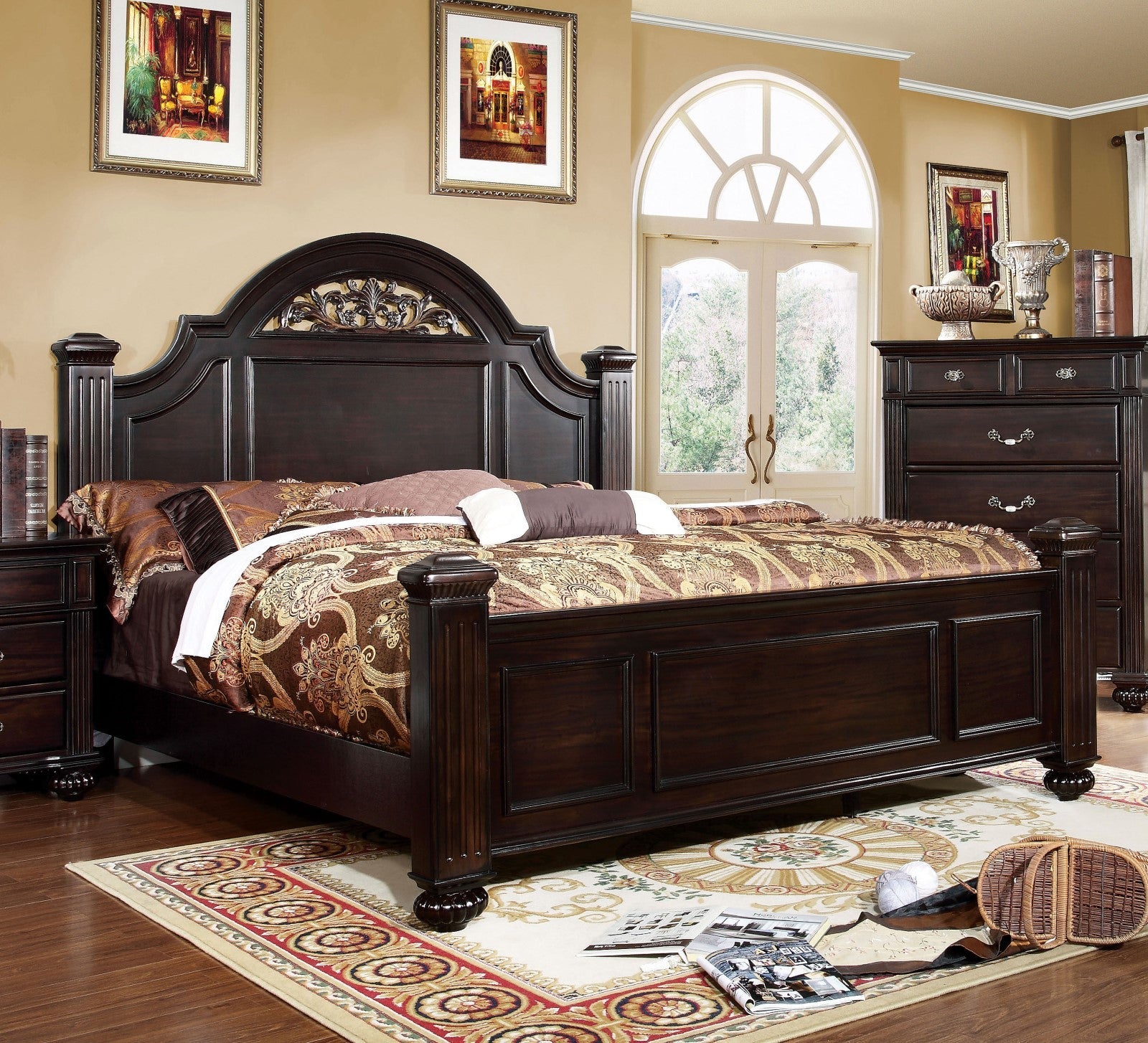 Syracuse Dark Walnut 5 Pc. Queen Bedroom Set w/ Chest