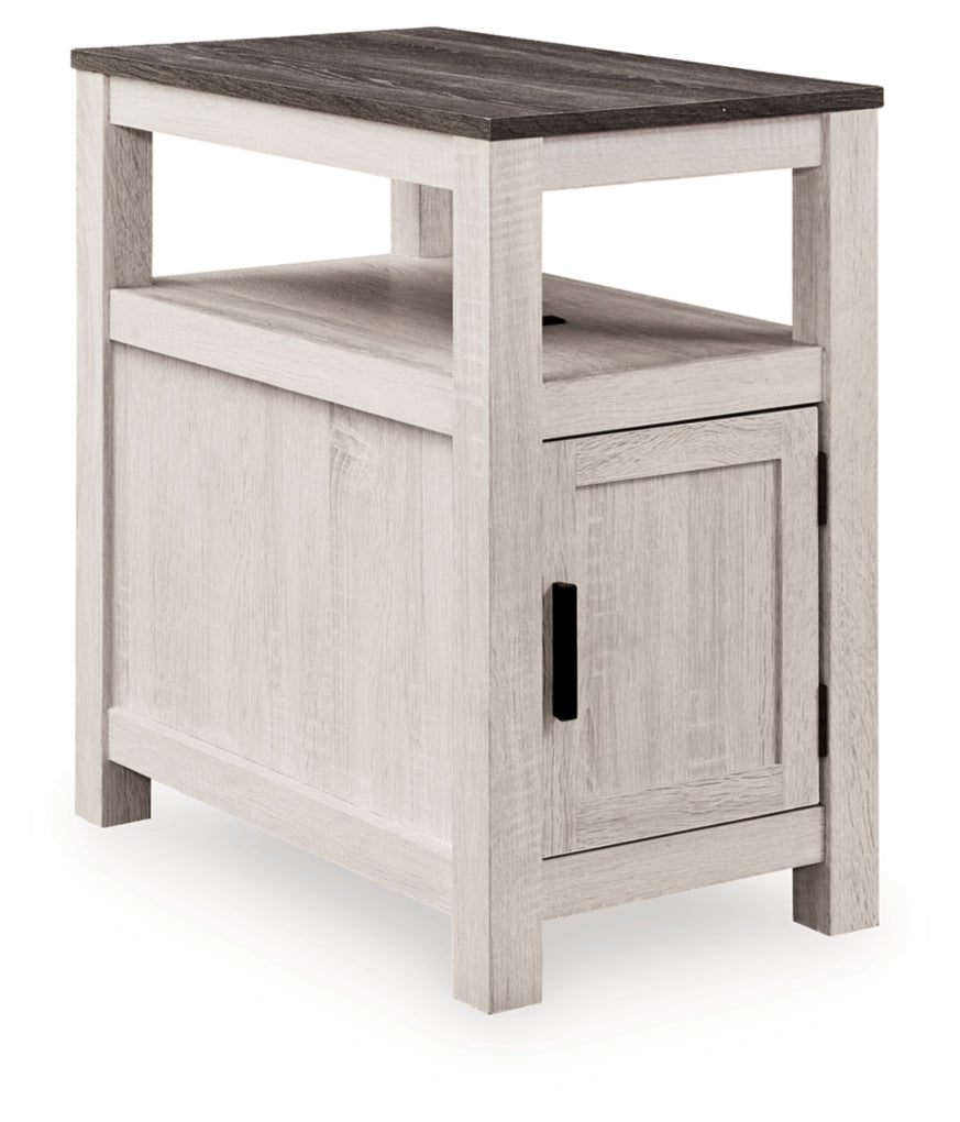 Fendenmore Chair Side End Table