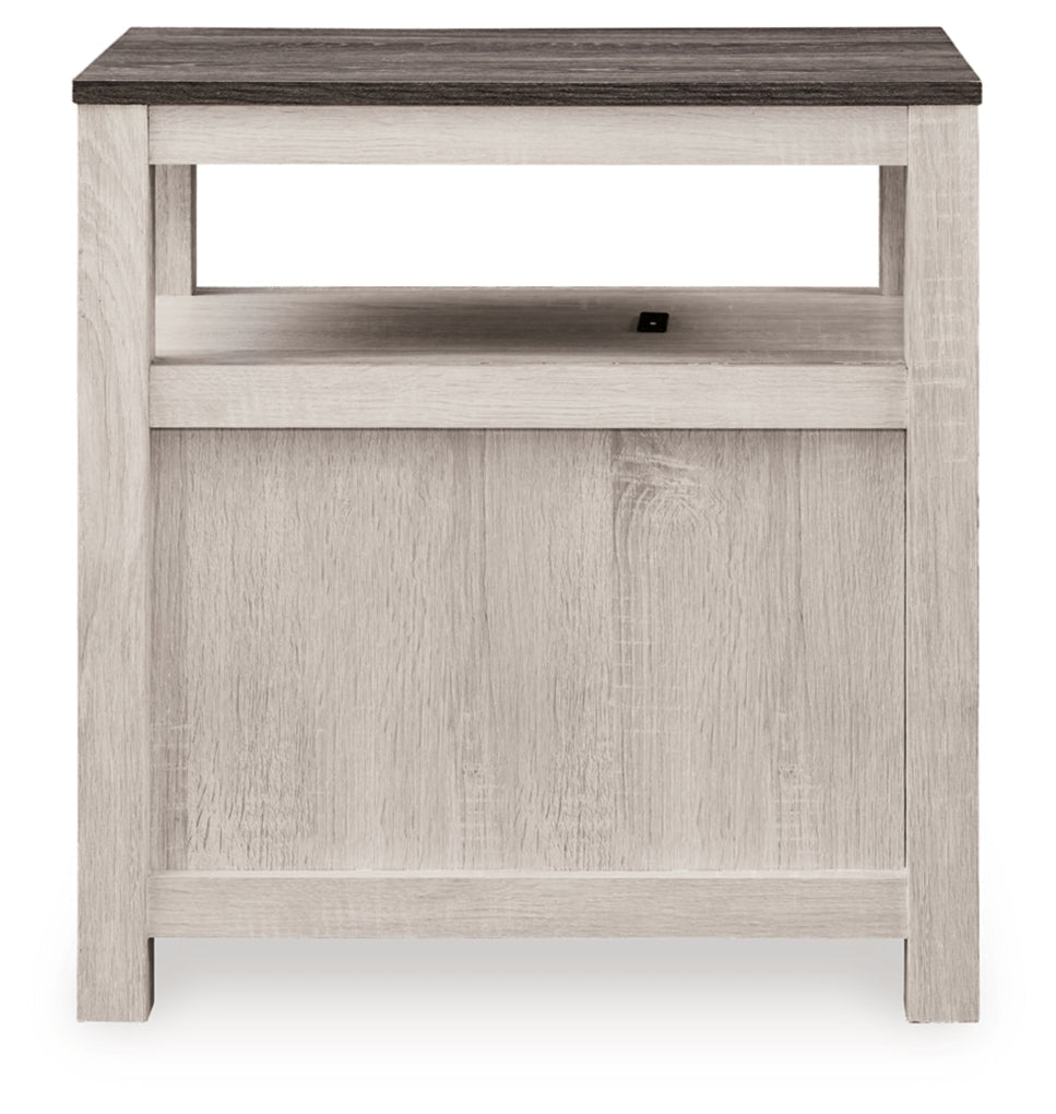 Fendenmore Chair Side End Table