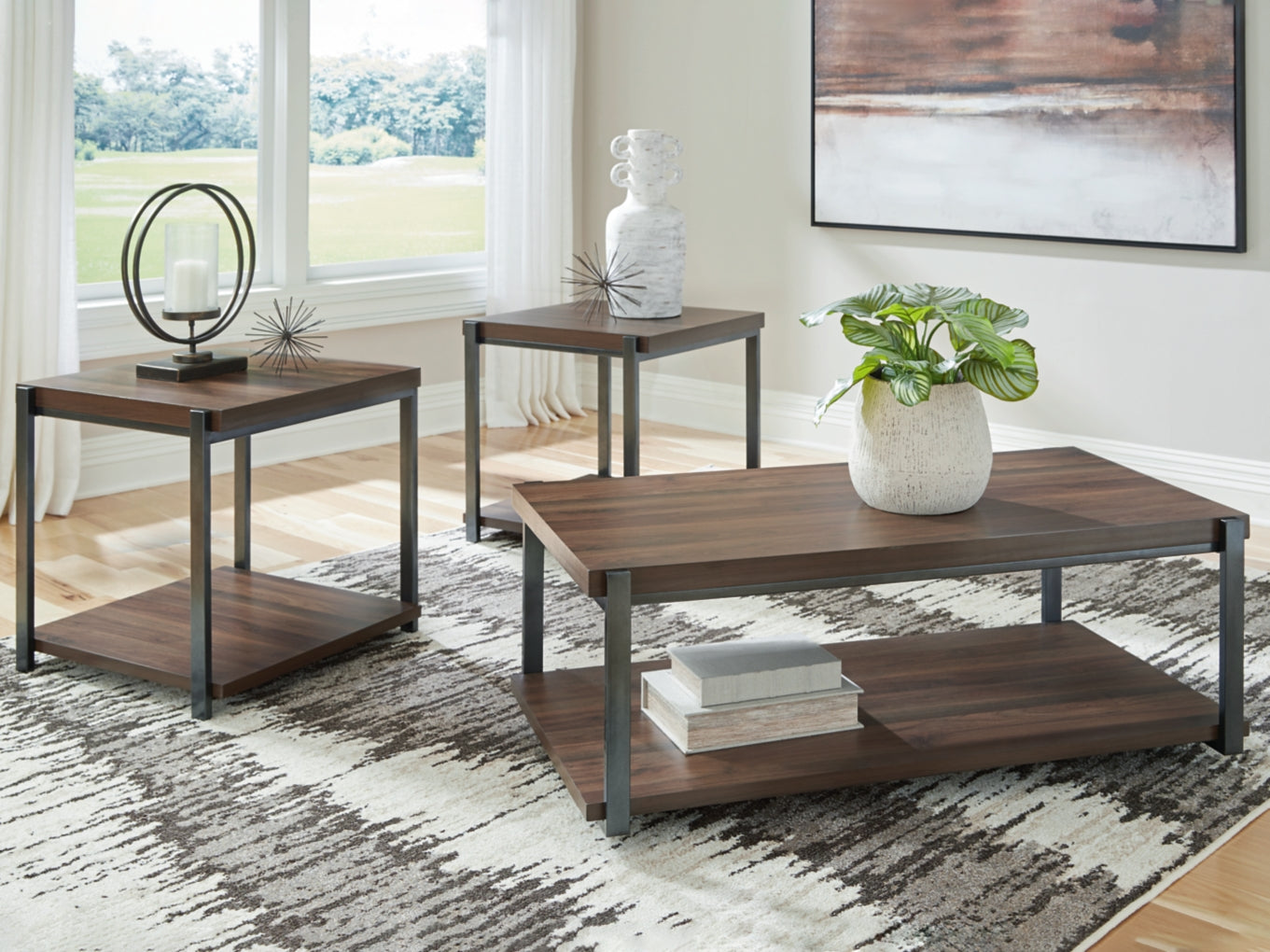 Trindwick Occasional Table Set