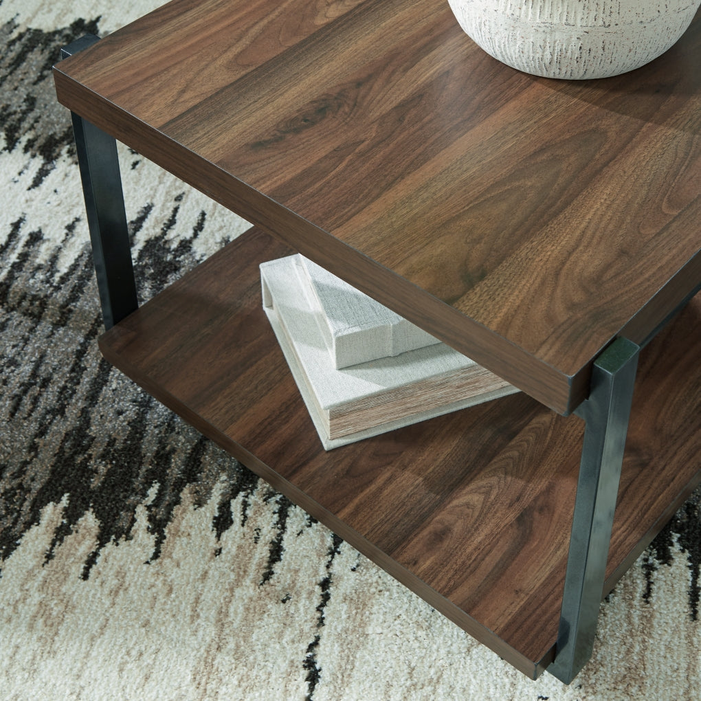 Trindwick Occasional Table Set