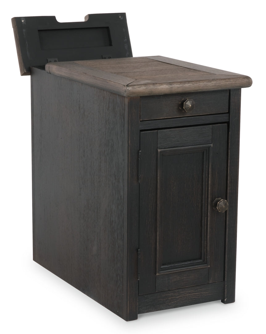 Tyler Creek Chair Side End Table