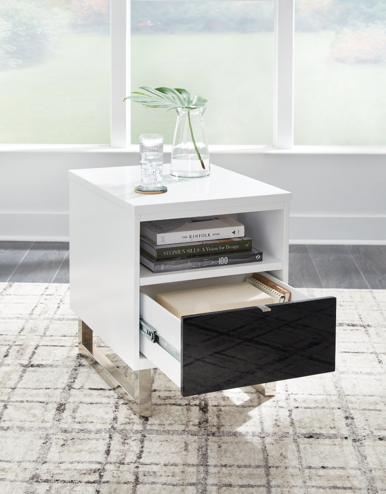 Gardoni End Table