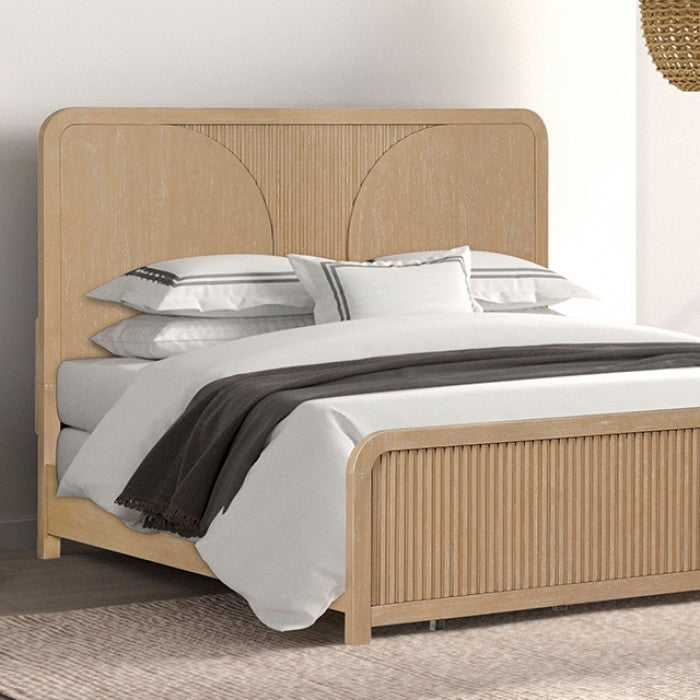 Tangentry Natural Queen 5 Piece Bedroom Set w/Chest