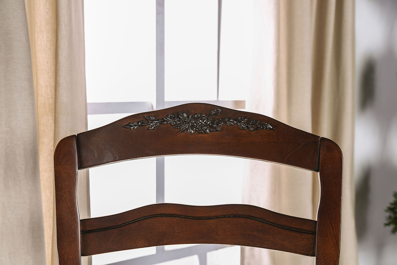 Townsville Dark Walnut 5 Pc. Dining Room Set