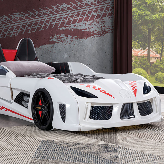 Trackster White Car Bed / Twin