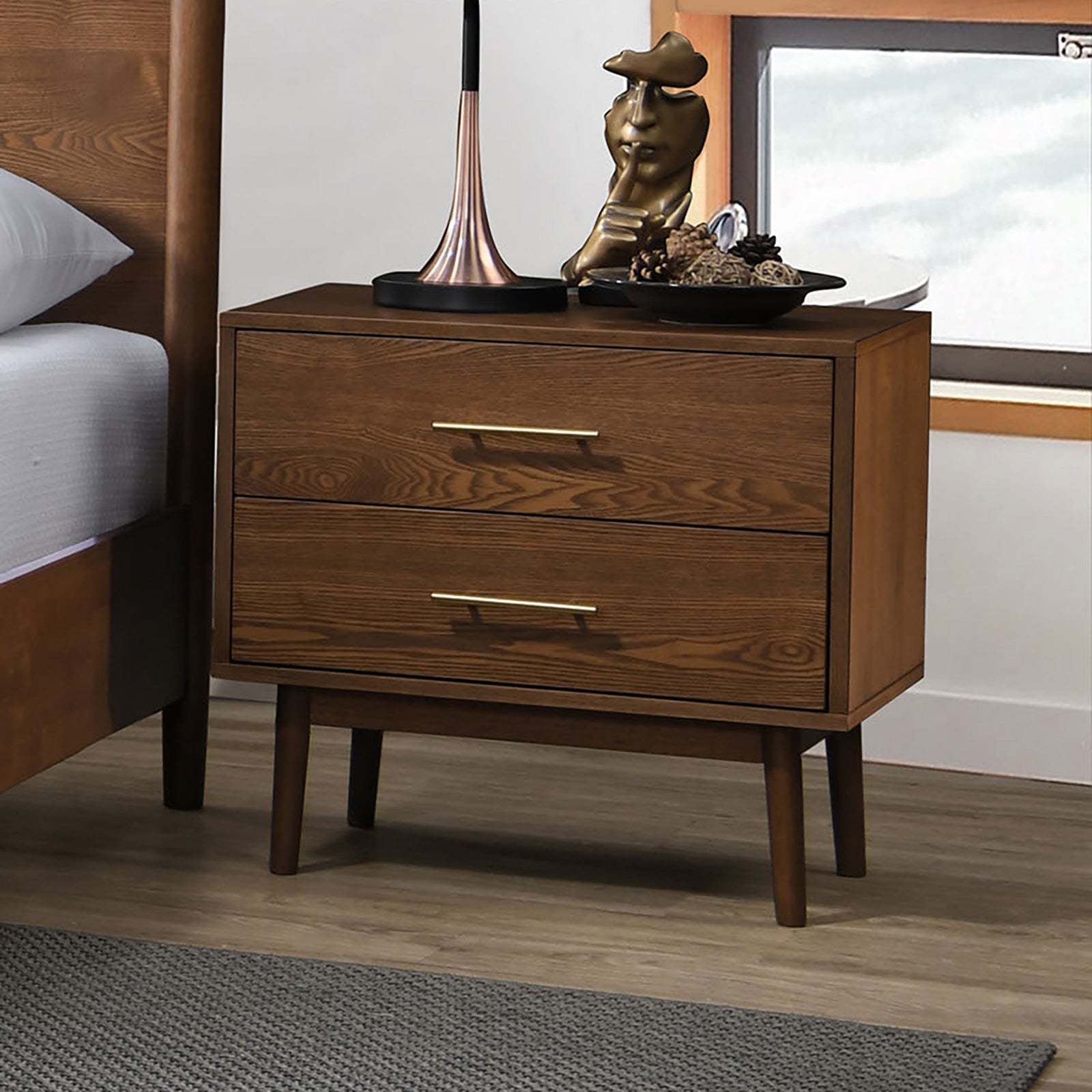 Tromso Walnut 5 Pc. Queen Bedroom Set w/ 2NS