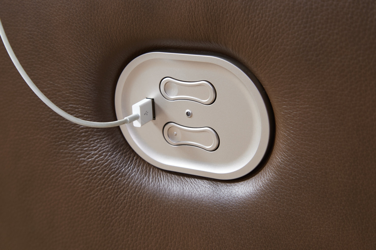 VonRyan Sofa, Loveseat and Recliner