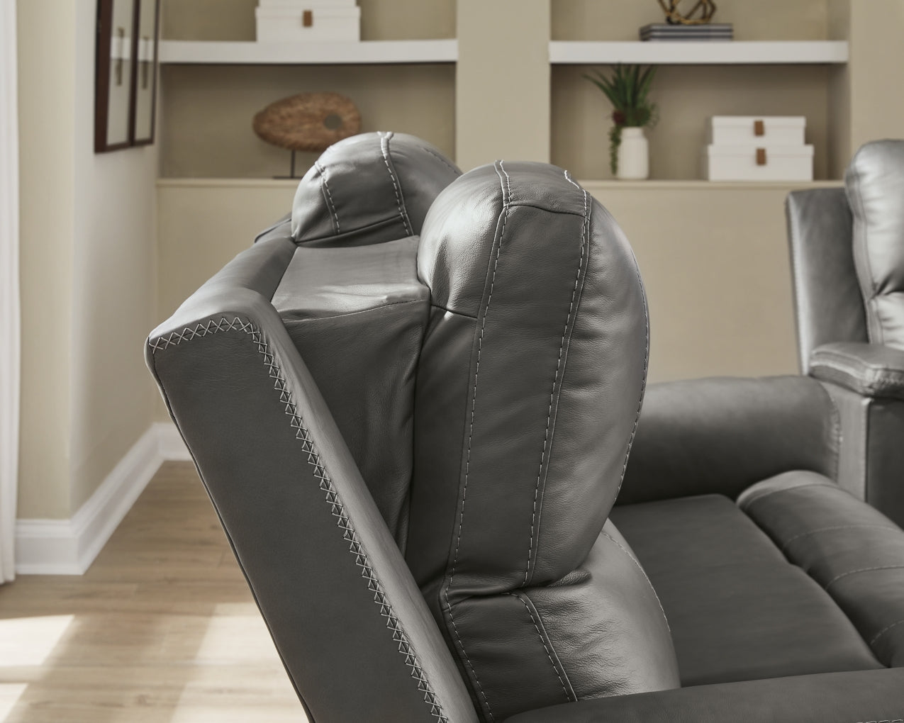 Beryton PWR REC Sofa with ADJ Headrest