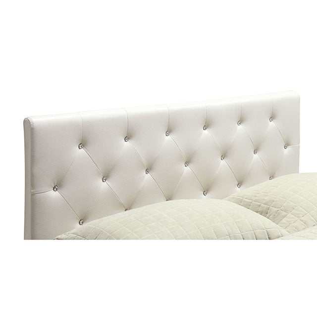 Velen White California King Bed